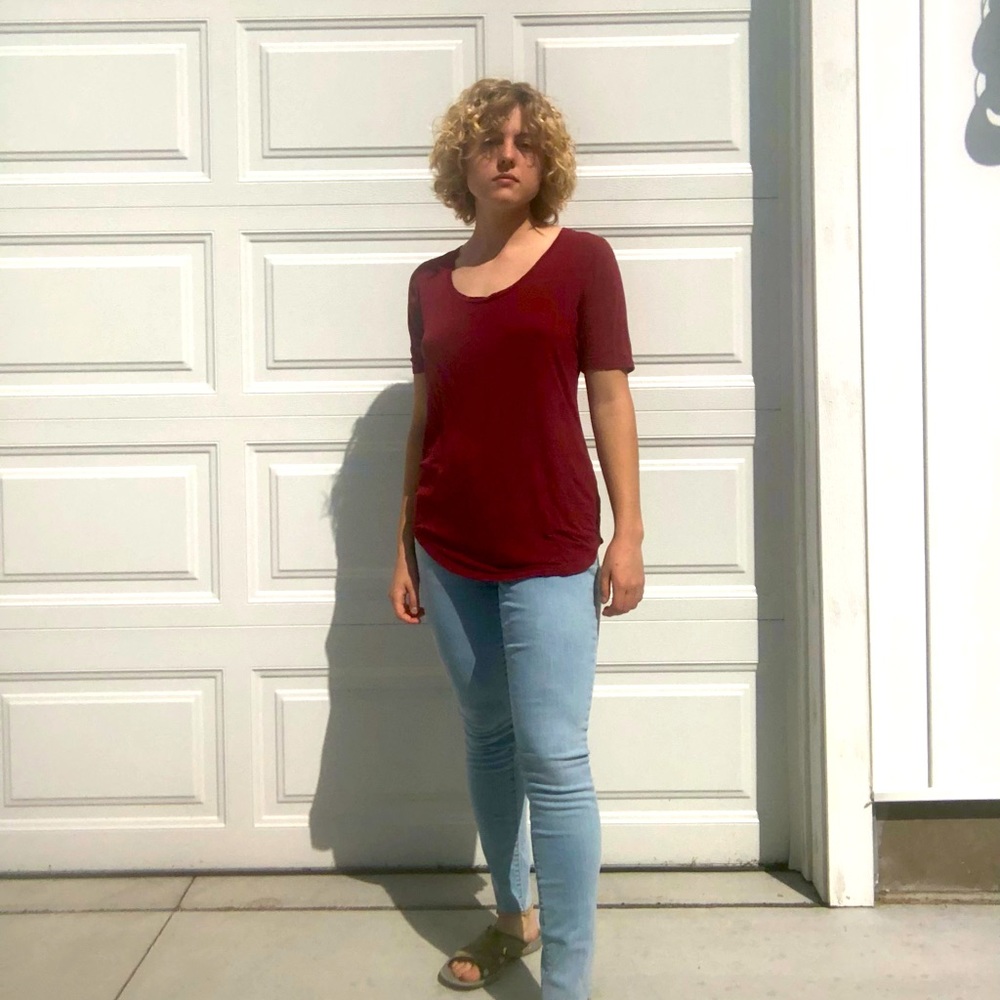 Red Old Navy Tee/T-Shirt, Long